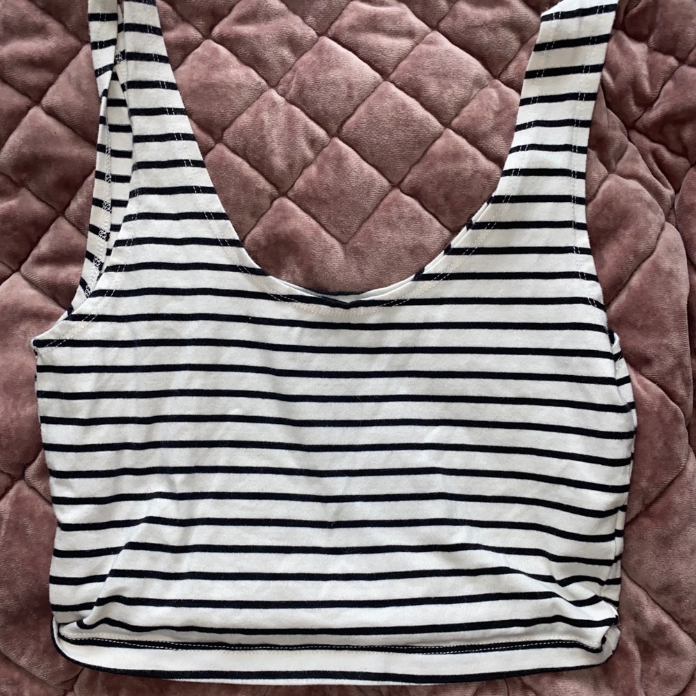 Forever 21 cropped tank